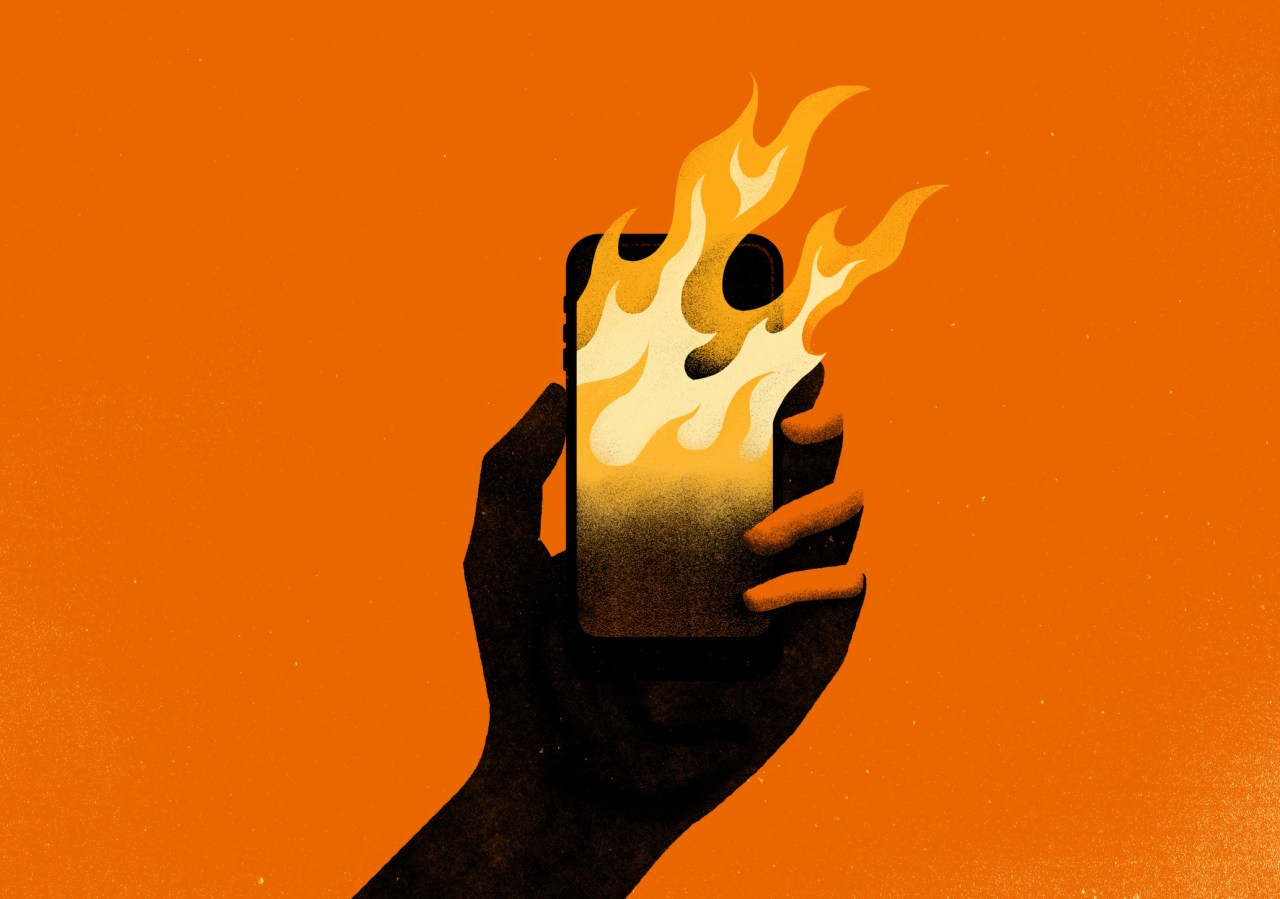 فرماندار نیویورک، هوچول، لایحه‌ای را امضا می‌کند که به برچسب‌های هشداردهنده در رسانه‌های اجتماعی «اعتیادآور» نیاز دارد.